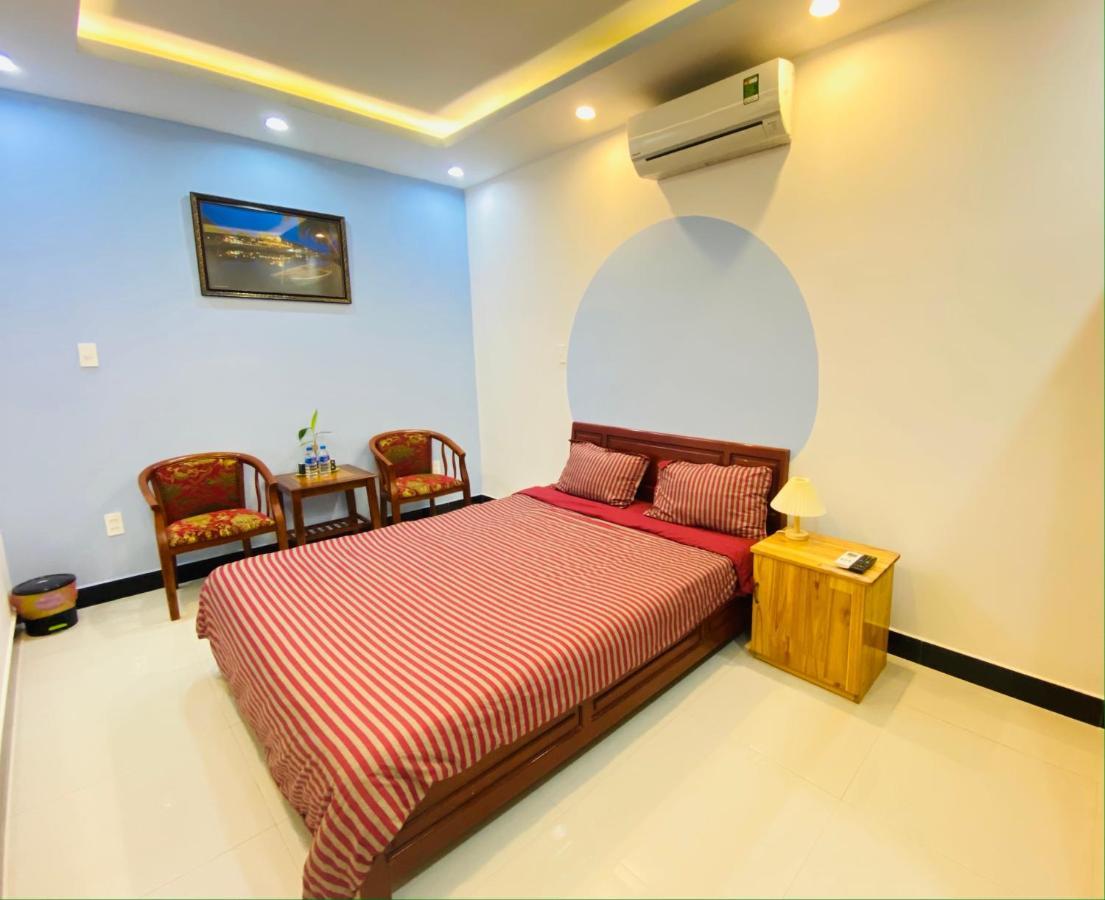 Little Boss Homestay Хой Ан Екстериор снимка
