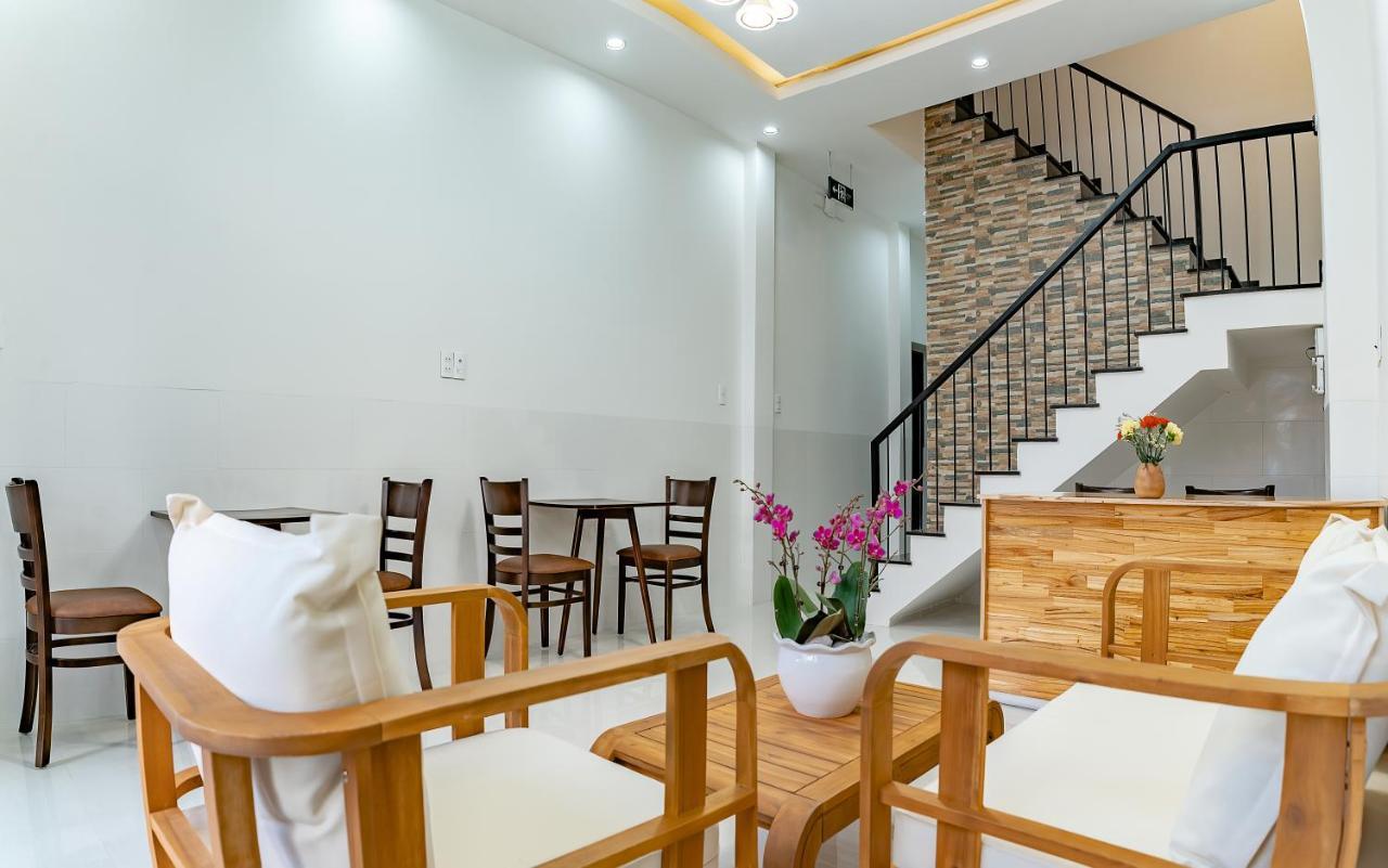 Little Boss Homestay Хой Ан Екстериор снимка
