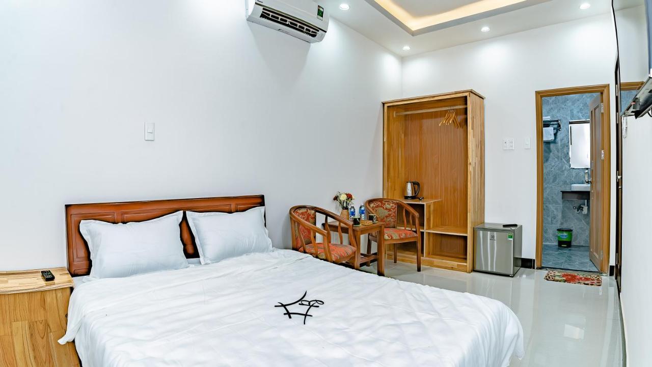 Little Boss Homestay Хой Ан Екстериор снимка